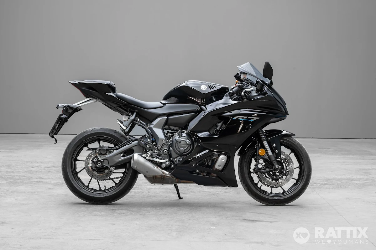 YAMAHA YZF R7 690  R7 690 YZF Abs