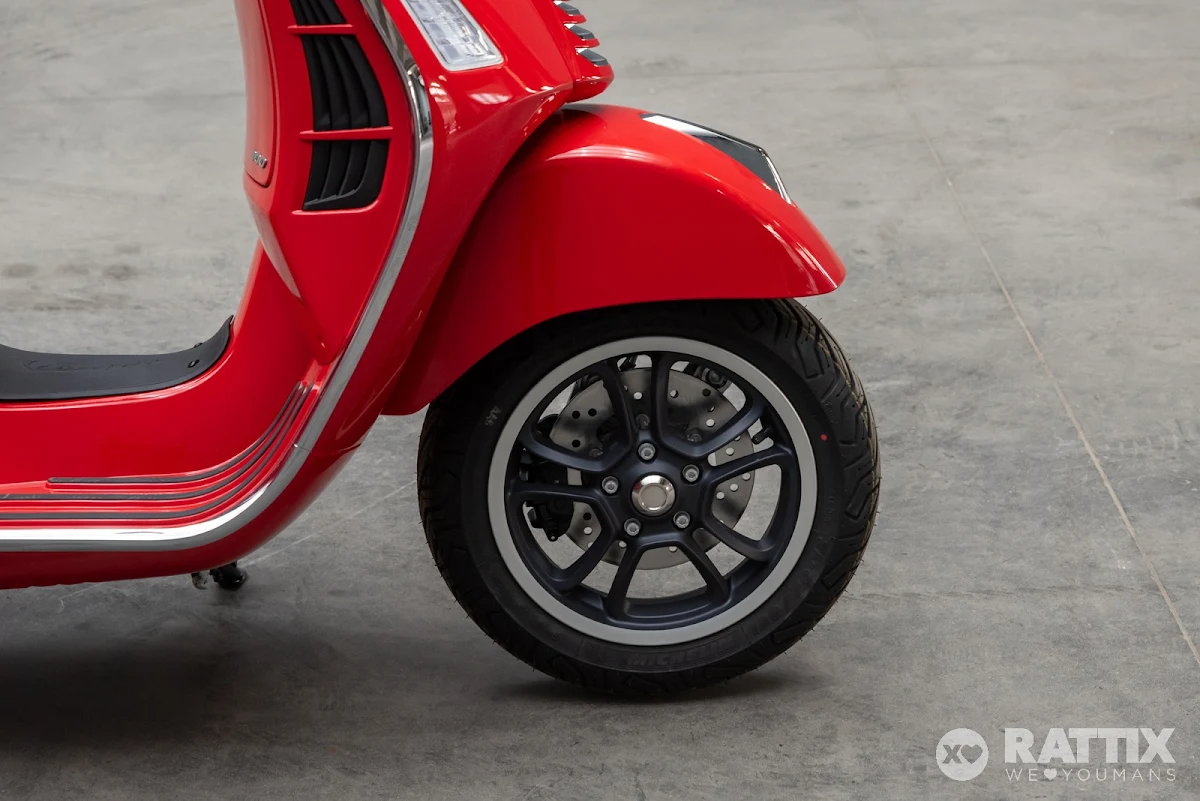 VESPA GTS 300 GTS 300 hpe Super Abs my23