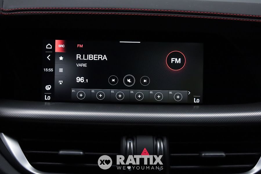 Alfa Romeo Stelvio 2.2 t 210CV Tributo Italiano Q4 auto Verde Montreal  Nuovo foto 24