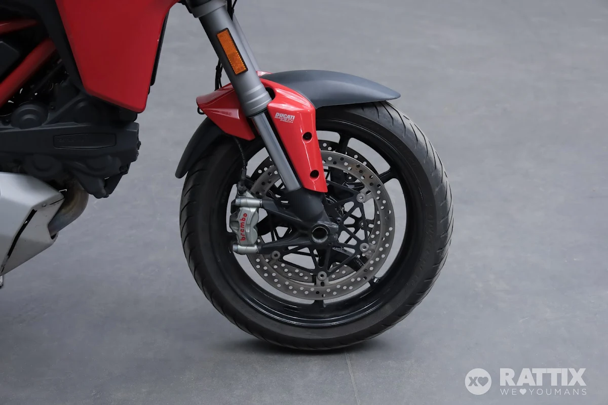 DUCATI Multistrada  1200 S Red
