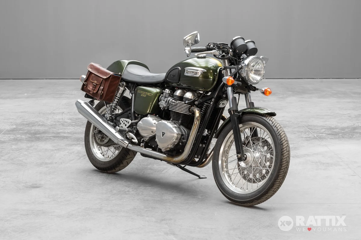 TRIUMPH  Thruxton   Thruxton 865