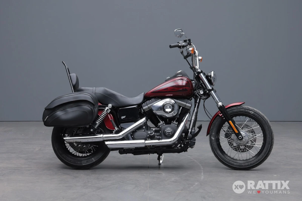HARLEY DAVIDSON 1690 Street Bob Dyna Street Bob 1690 abs my17
