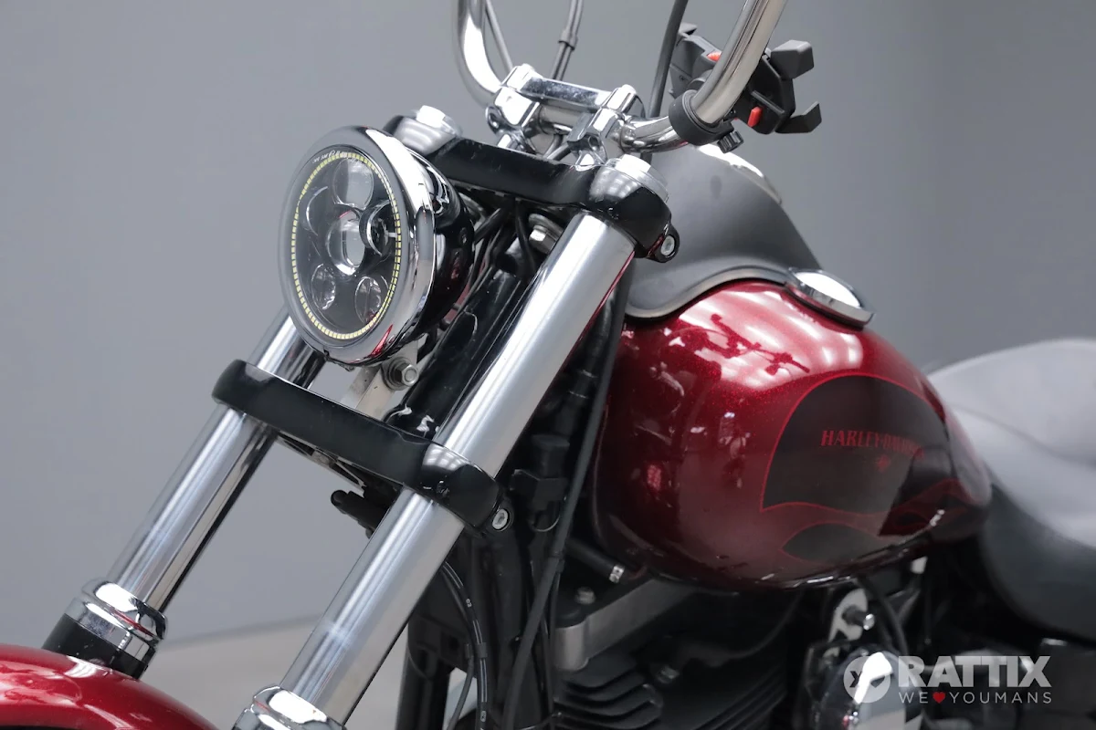 HARLEY DAVIDSON 1690 Street Bob Dyna Street Bob 1690 abs my17