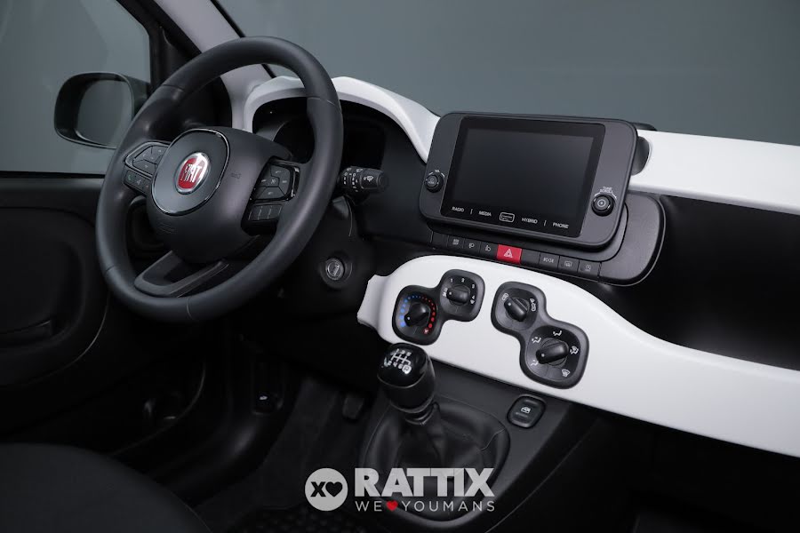 Fiat Panda Pandina 1.0 Firefly Hybrid 70CV 5p.ti Nero  Nuovo foto 16