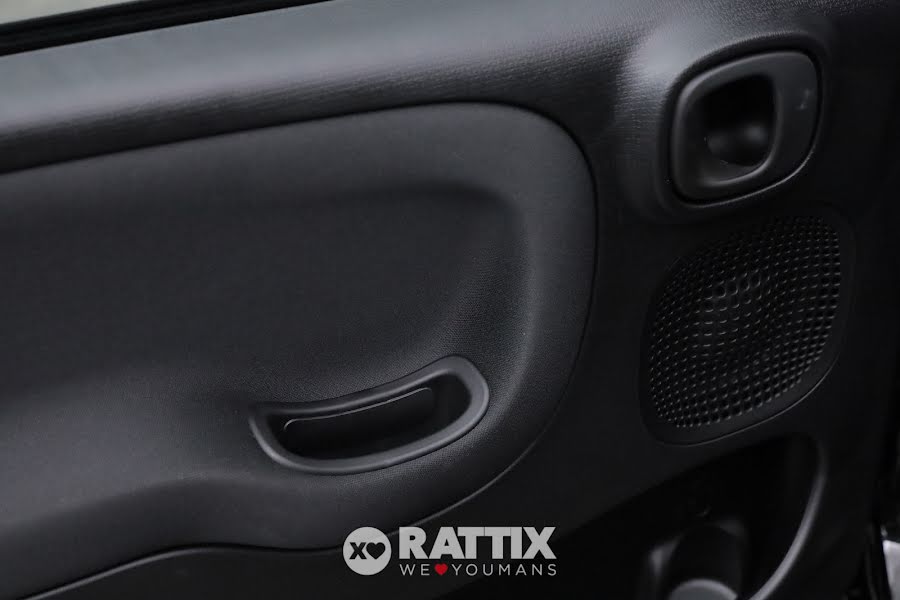 Fiat Panda Pandina 1.0 Firefly Hybrid 70CV 5p.ti Nero  Nuovo foto 26