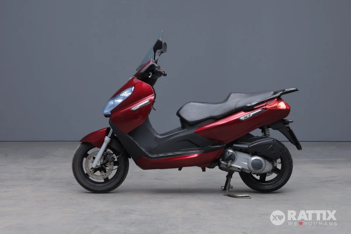 PIAGGIO X7 Evo 300 X7 Evo 300 ie