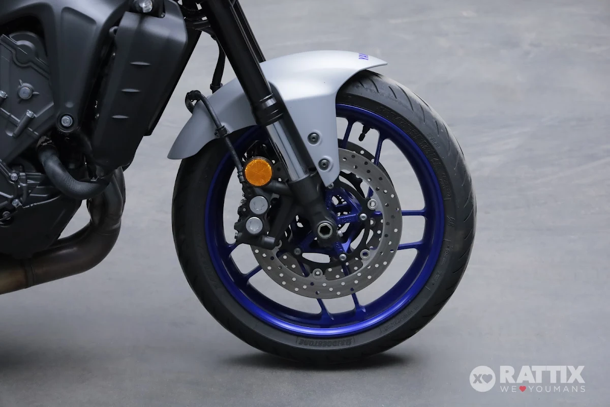 YAMAHA MT-09 890 MT-09 890 Abs my21