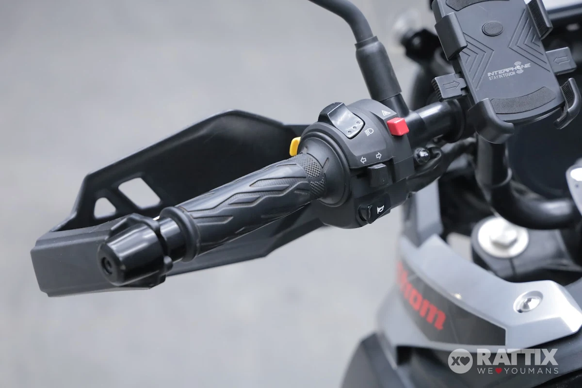 SUZUKI V-Strom   250 Abs