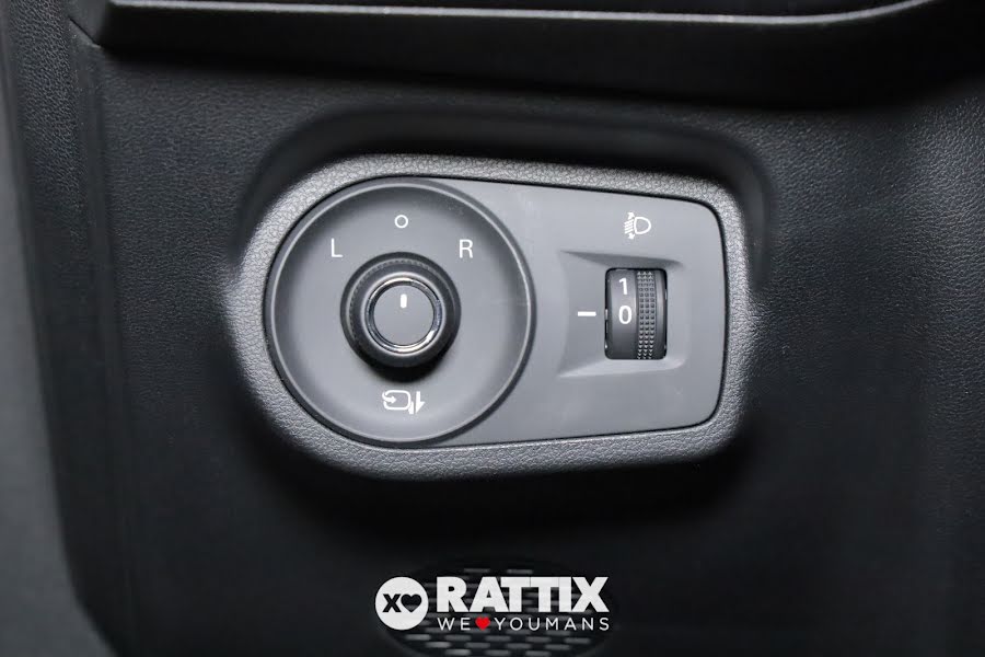 MG MG3 1.5 hybrid+ Luxury auto Grigio Cosmic Silver  Nuovo foto 21