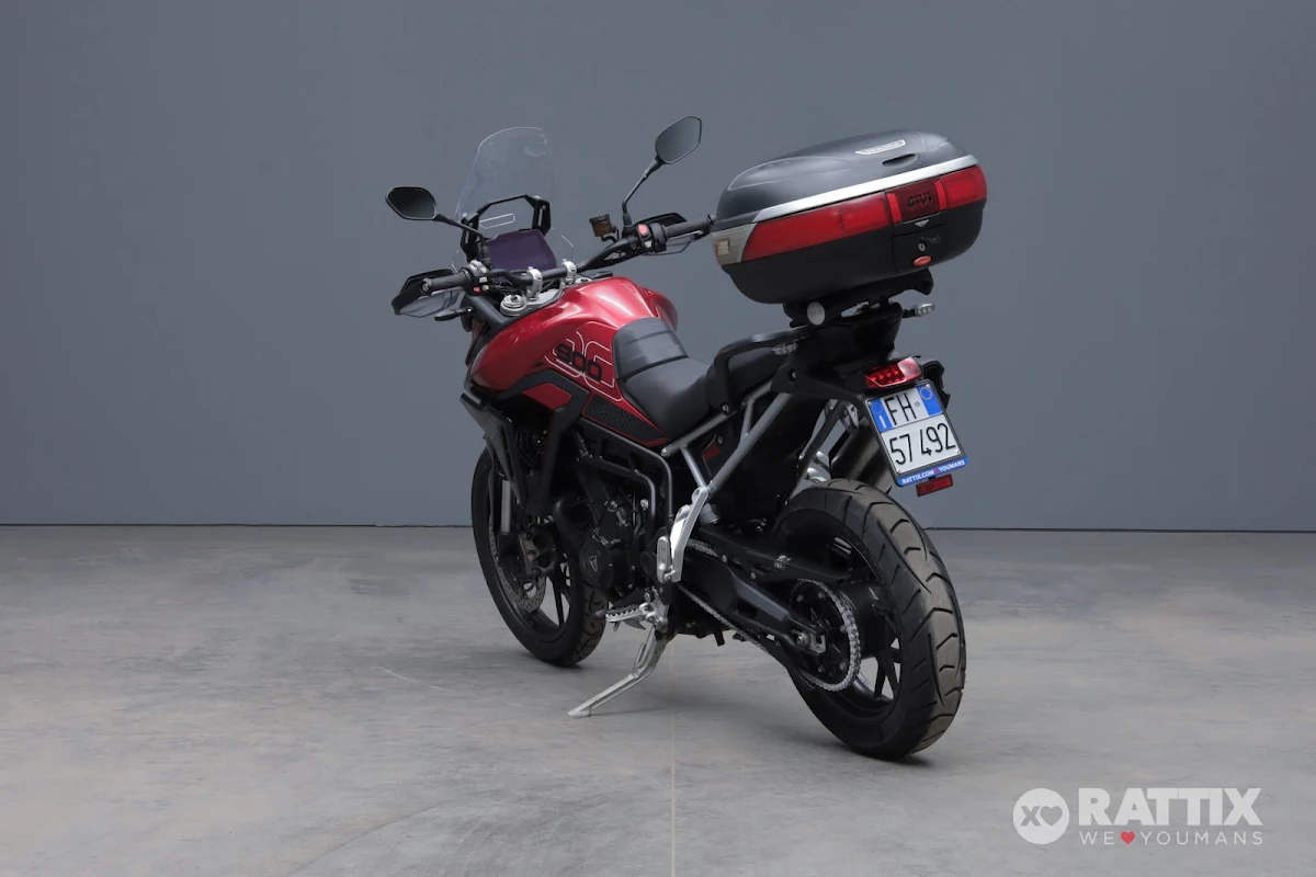 TRIUMPH Tiger 900 GT