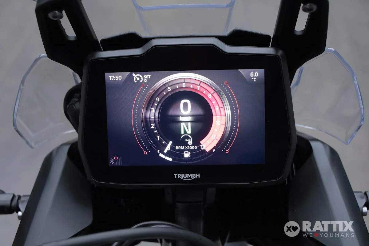 TRIUMPH Tiger 900 GT