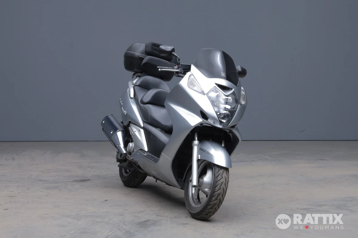 HONDA Silverwing 600 Silverwing FJSB 600