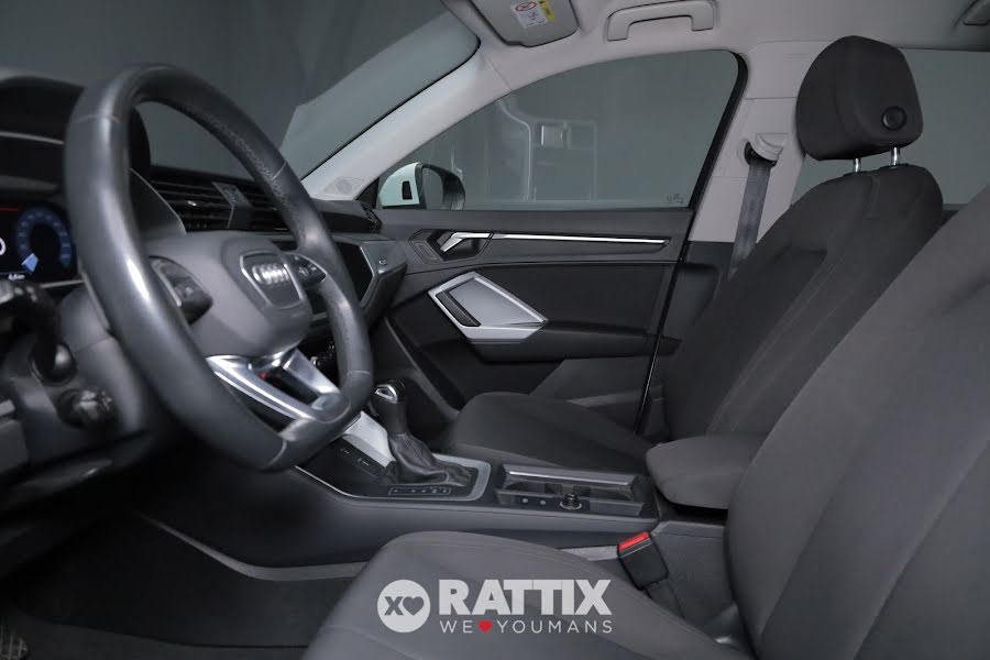 Audi Q3 35 2.0 TDI Business Quattro S-tronic Bianco  Aziendale foto 9