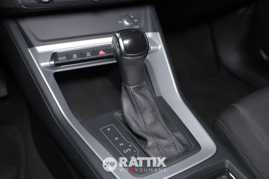 Audi Q3 35 2.0 TDI Business Quattro S-tronic Bianco  Aziendale foto 28