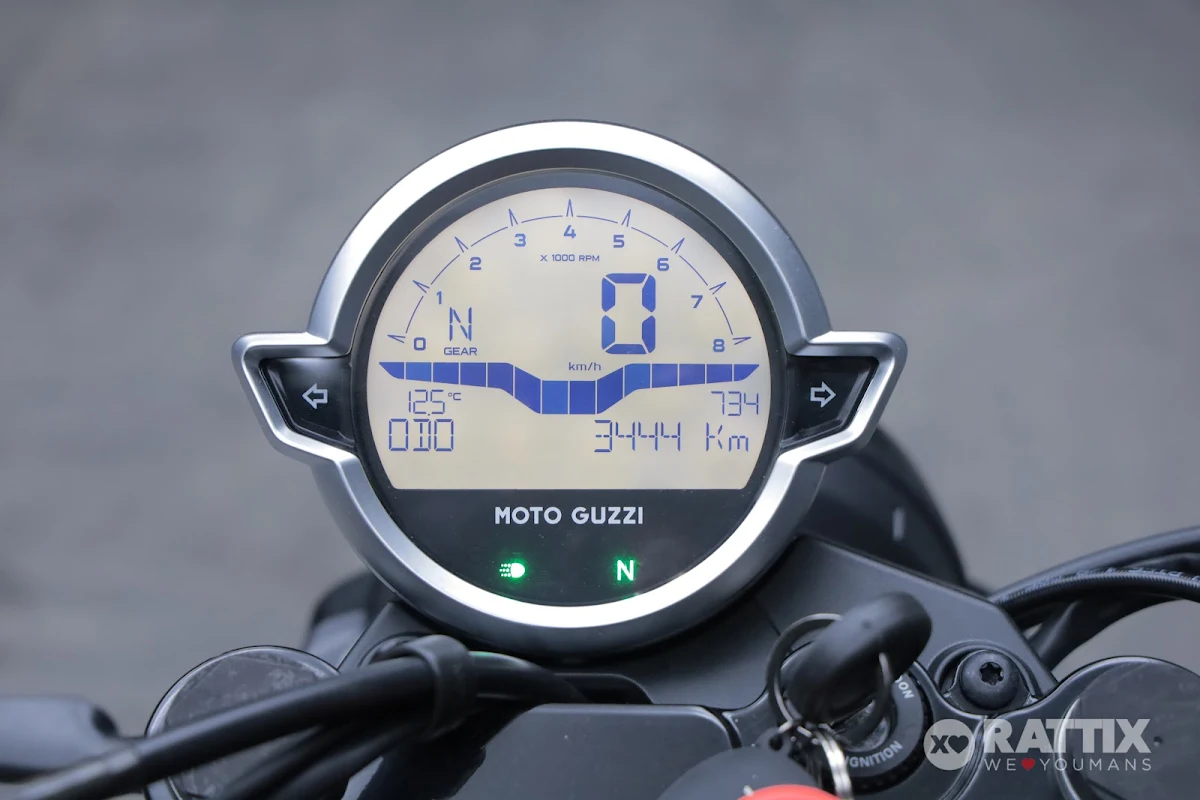 MOTO GUZZI V7 850 Stone Special Edition Abs
