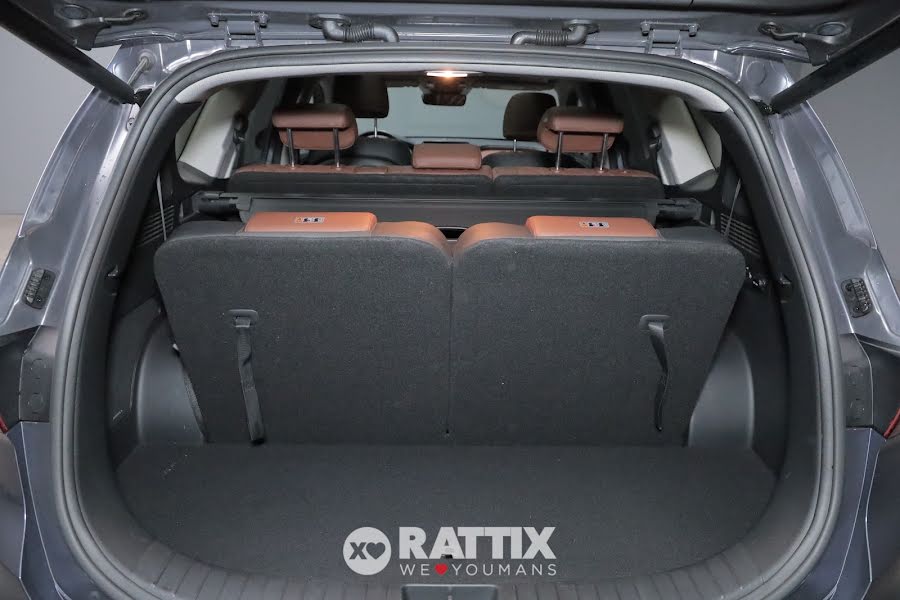 Hyundai Santa Fe 1.6 t-gdi HEV 20th Anniversary 4WD 7p.ti Auto + tetto apribile Grigio  Usato foto 8