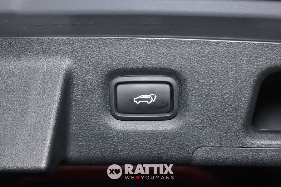 Hyundai Santa Fe 1.6 t-gdi HEV 20th Anniversary 4WD 7p.ti Auto + tetto apribile Grigio  Usato foto 9