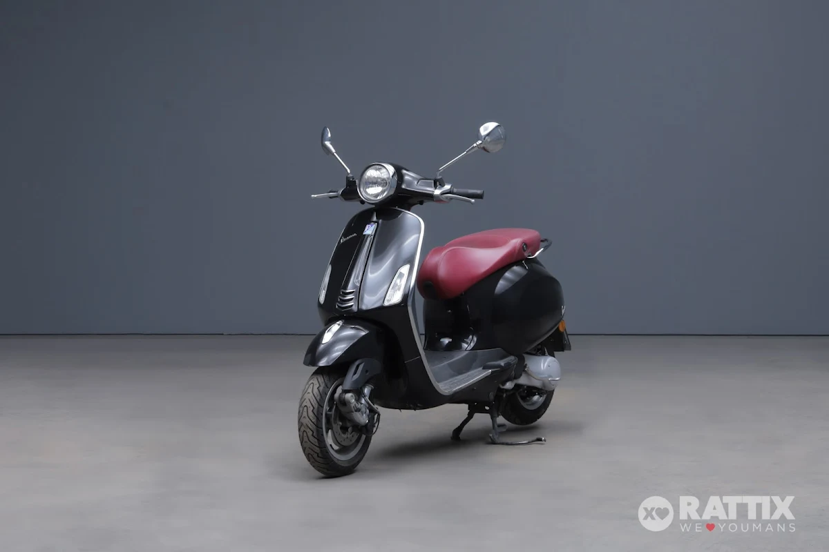 VESPA Primavera 50 4T 4v SE 70th