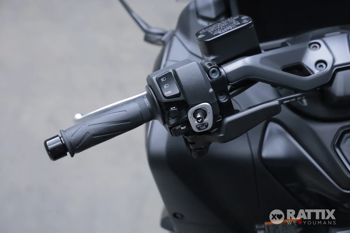 YAMAHA T-Max  560 Abs 