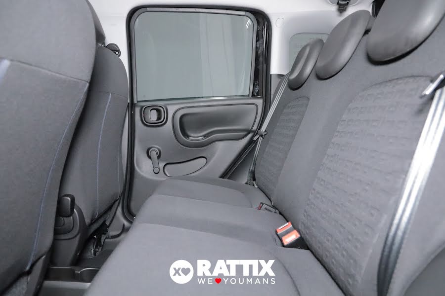 Fiat Panda 1.0 Firefly Hybrid 70CV 5p.ti ADAS + Pack City Nero  Km 0 foto 18