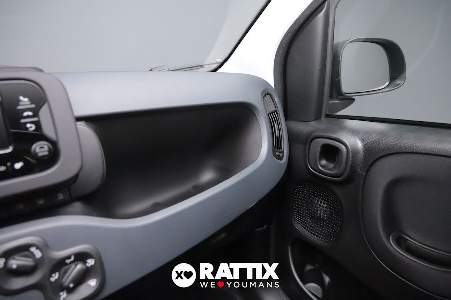 Fiat Panda 1.0 Firefly Hybrid 70CV 5p.ti ADAS + Pack City Nero  Km 0 foto 19