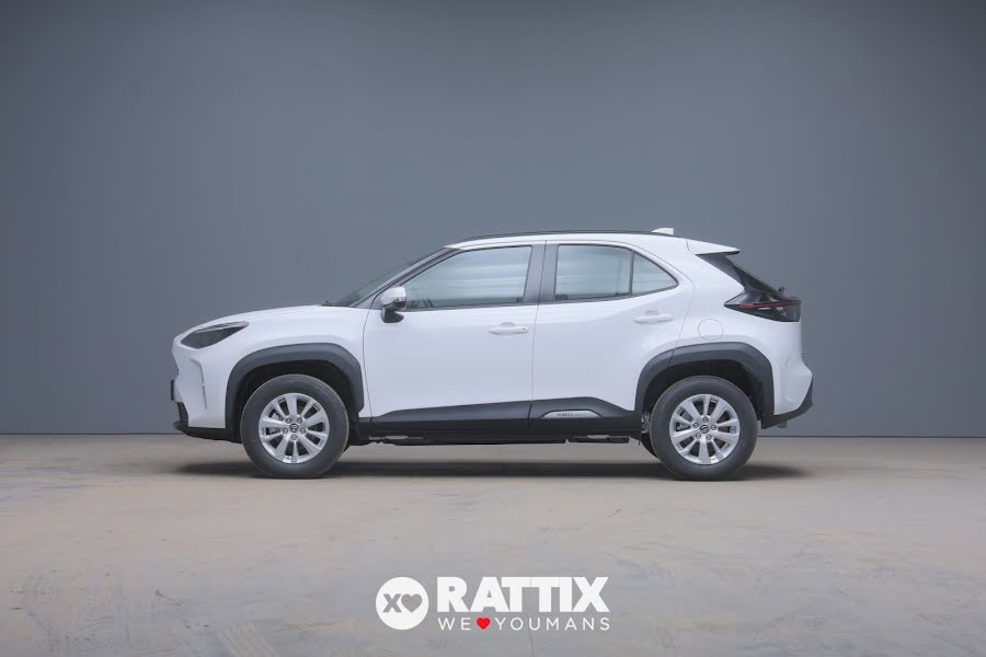 Toyota Yaris Cross 1.5 Hybrid 115CV Active e-CVT Bianco  Nuovo foto 2