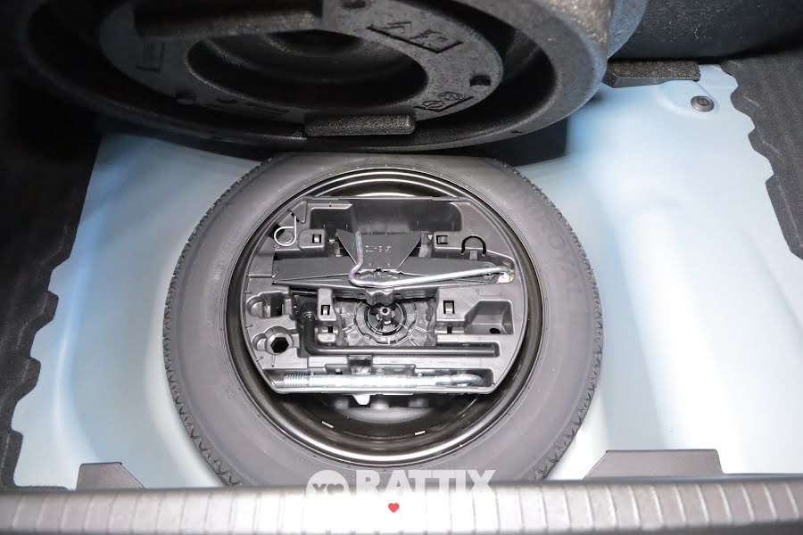 Peugeot 208 1.2 Hybrid 136CV GT e-dcs 6 Blu Vertigo  Nuovo foto 7