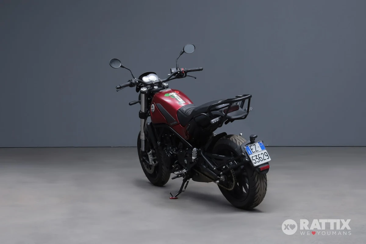 BENELLI Leoncino  500 E4