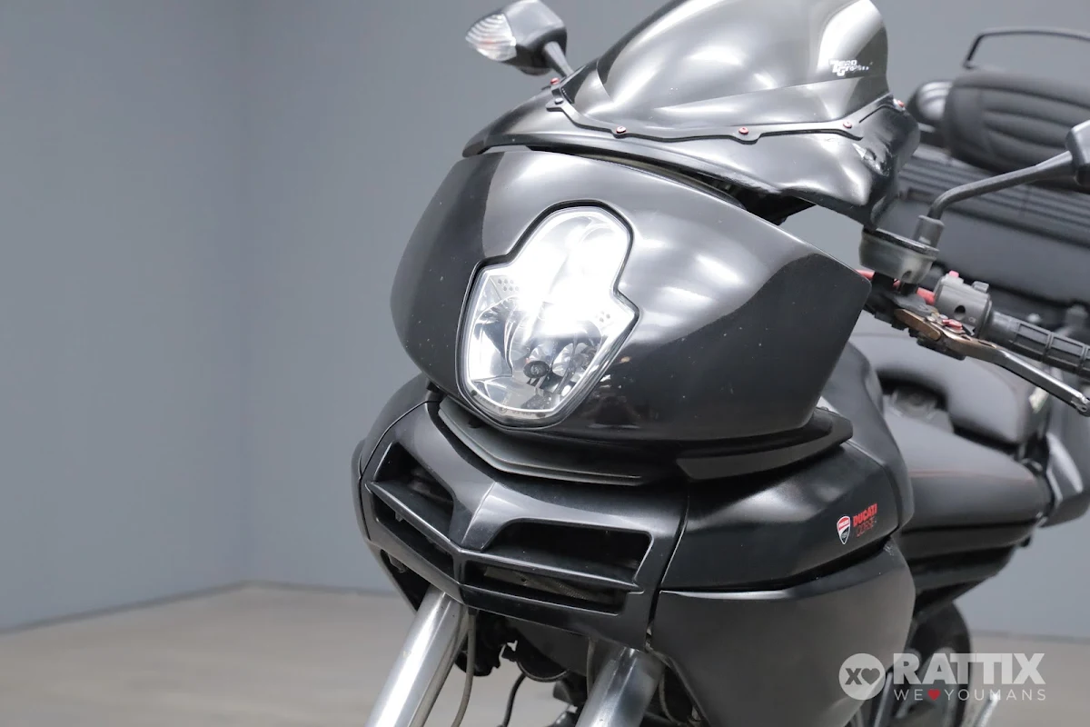 DUCATI Multistrada 1000 DS