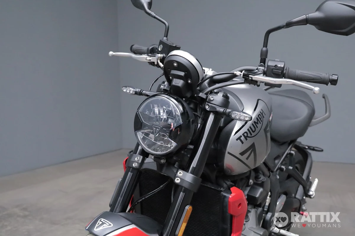TRIUMPH Trident  660 Abs