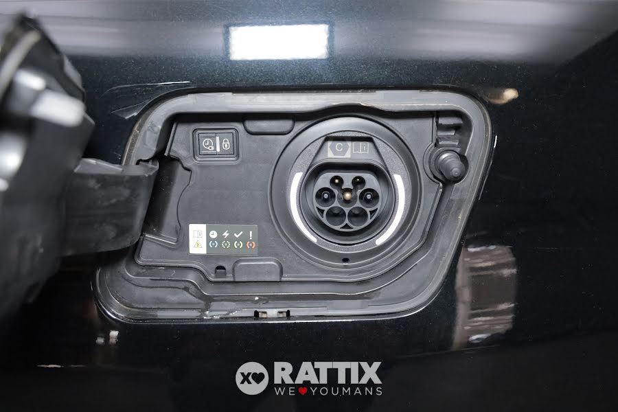 Peugeot 3008 1.6 Hybrid Phev 225CV Allure Pack e-EAT8 Nero Perla  Aziendale foto 6