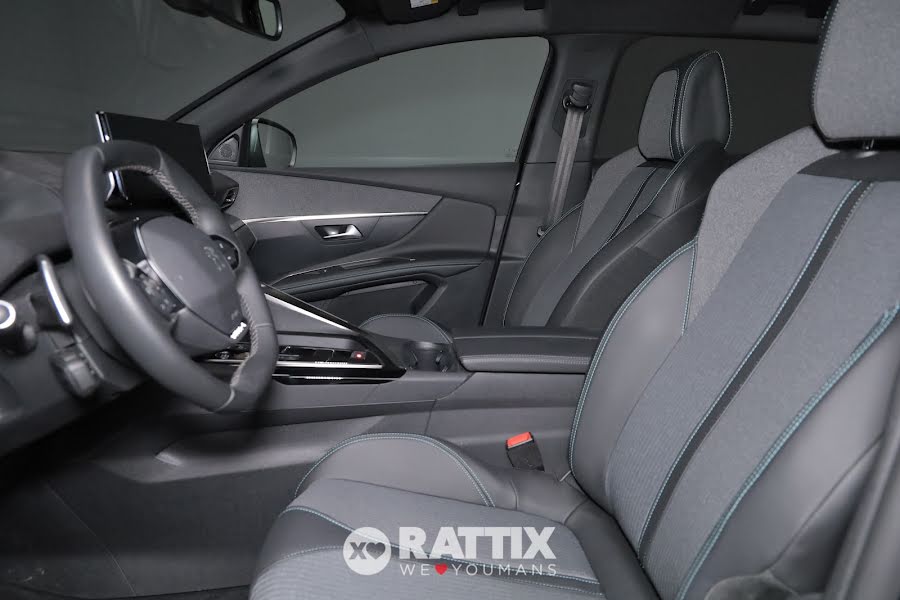 Peugeot 3008 1.6 Hybrid Phev 225CV Allure Pack e-EAT8 Nero Perla  Aziendale foto 9