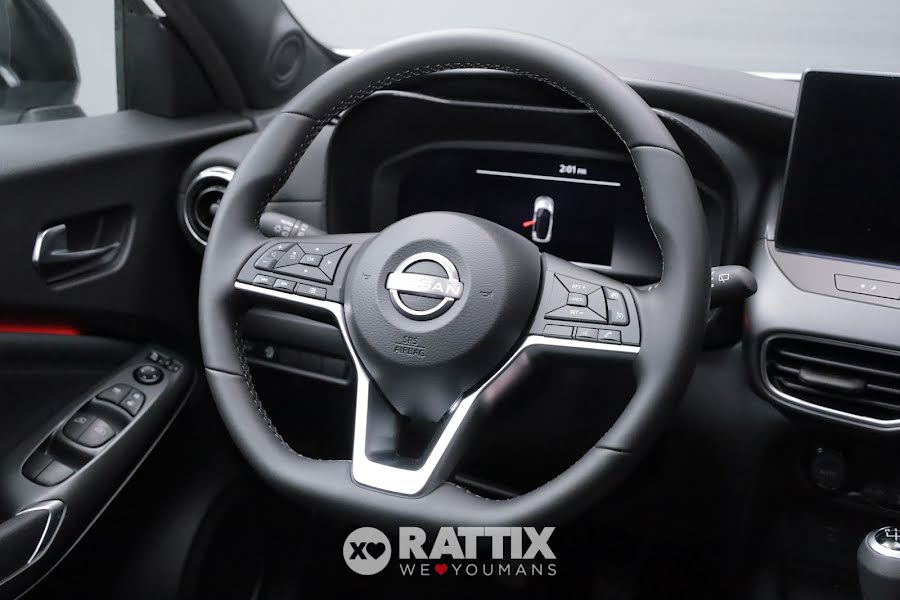 Nissan Juke 1.0 dig-t 114CV N-Design  WHITE/BLACK  Nuovo foto 11