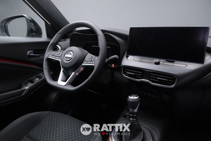 Nissan Juke 1.0 dig-t 114CV N-Design  WHITE/BLACK  Nuovo foto 20