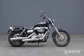 HARLEY DAVIDSON Dyna Street Bob 1584