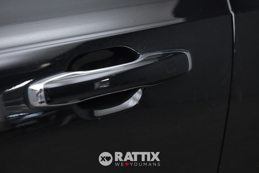 Volvo XC90 2.0 B5 Hybrid Inscription Geartronic AWD 7p.ti  Nero  Aziendale foto 5