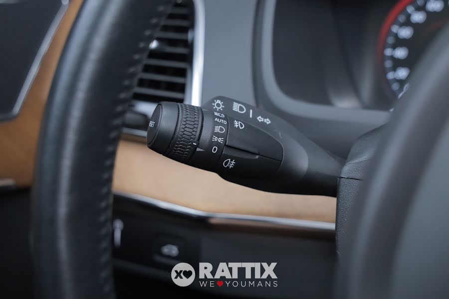 Volvo XC90 2.0 B5 Hybrid Inscription Geartronic AWD 7p.ti  Nero  Aziendale foto 15