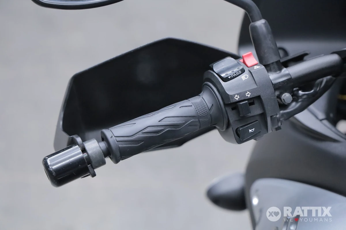 SUZUKI V-Strom 650 DL XT Abs 