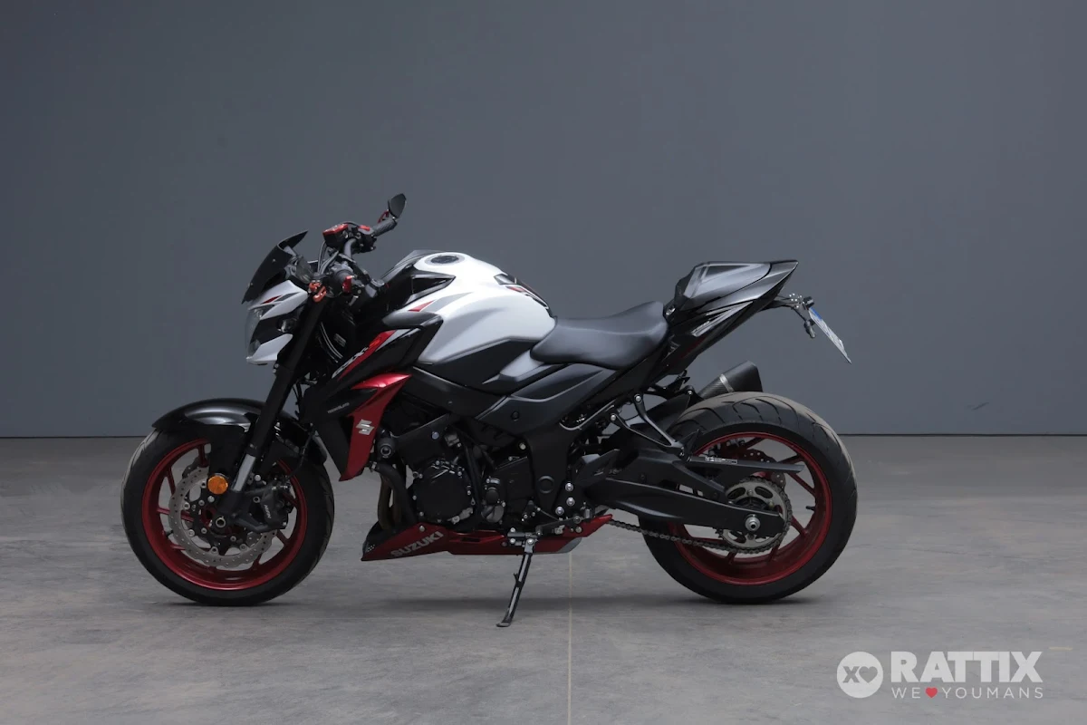 SUZUKI GSX-S 750 Yugen Carbon Abs
