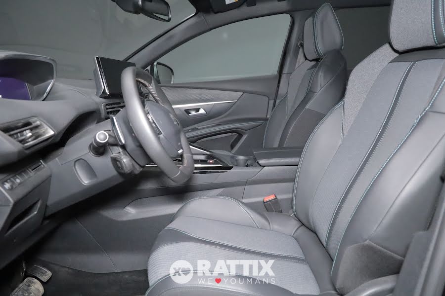 Peugeot 5008 1.5 BlueHDI 130CV Allure Pack EAT8 Nero Perla  Aziendale foto 8