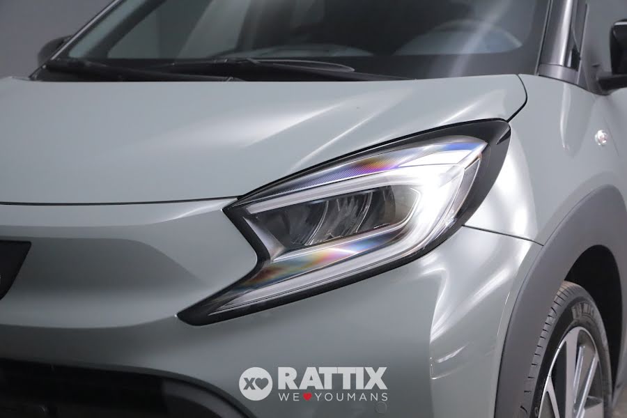 Toyota Aygo X 1.0 72CV Trend s-CVT Tarragon & Black  Nuovo foto 3