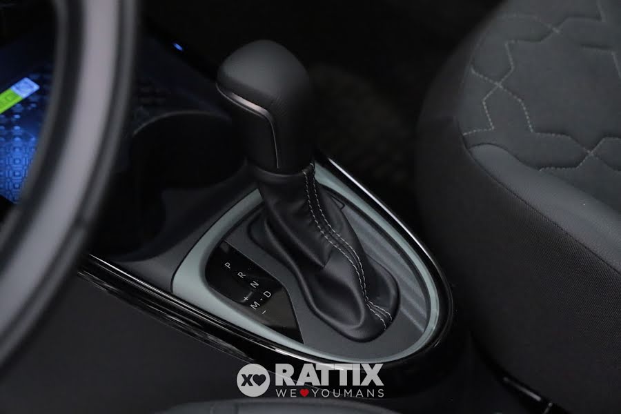 Toyota Aygo X 1.0 72CV Trend s-CVT Tarragon & Black  Nuovo foto 21