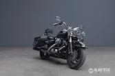 HARLEY DAVIDSON Road King 1449 FLHRCI 1450 ie Classic