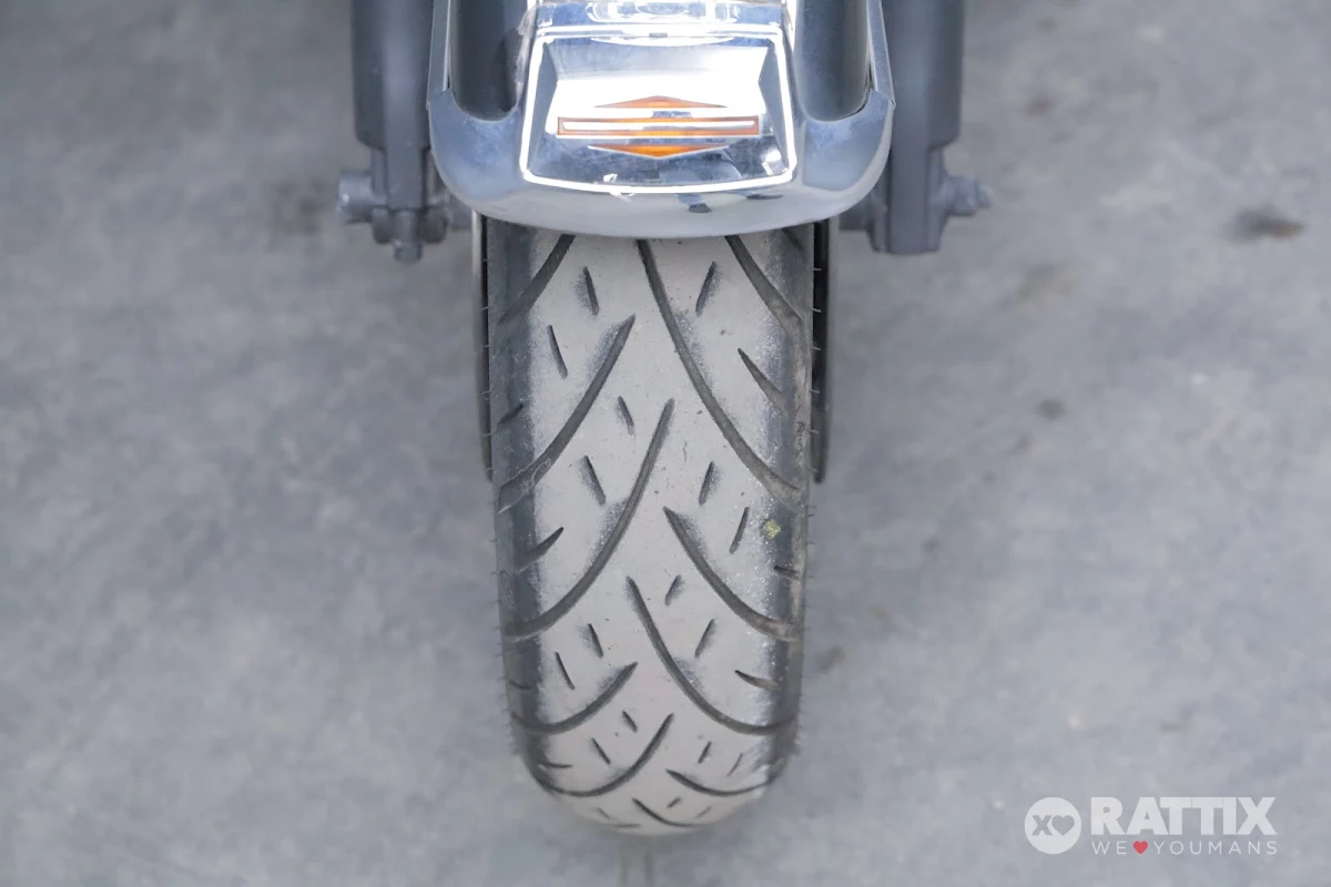 HARLEY DAVIDSON Road King 1449 FLHRCI 1450 ie Classic
