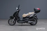 PIAGGIO Beverly Tourer 300