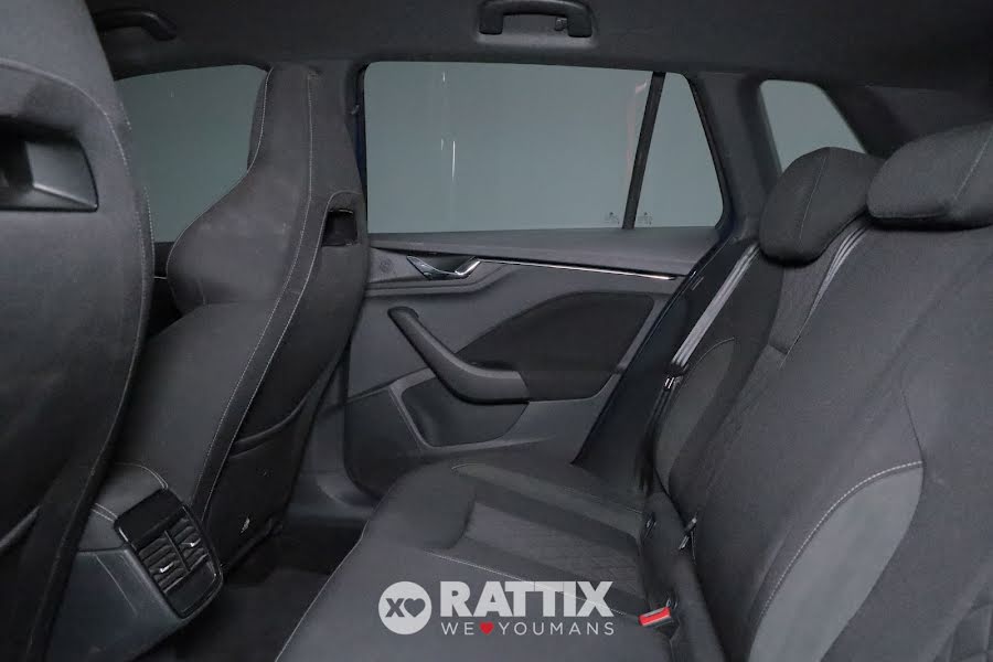Skoda Kamiq 1.0 TSI 110CV Style DSG BLU RACE METALLIZZATO  Aziendale foto 28