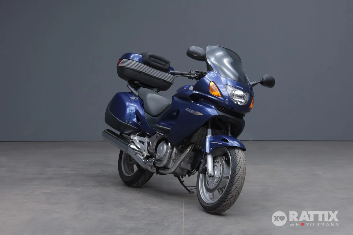 HONDA Deauville 650 NT my01