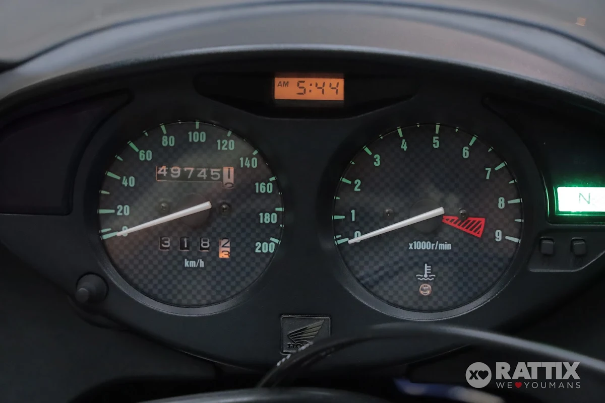 HONDA Deauville 650 NT my01