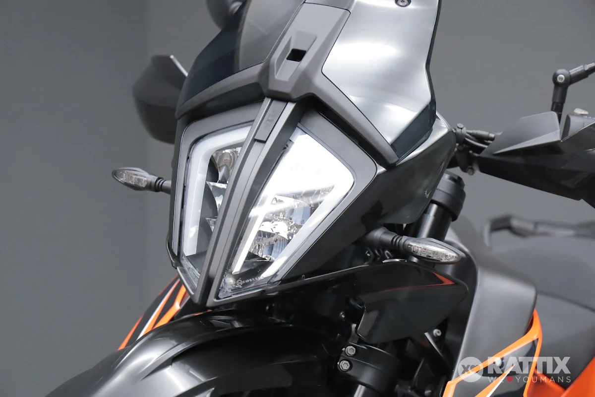 KTM 890 Adventure 