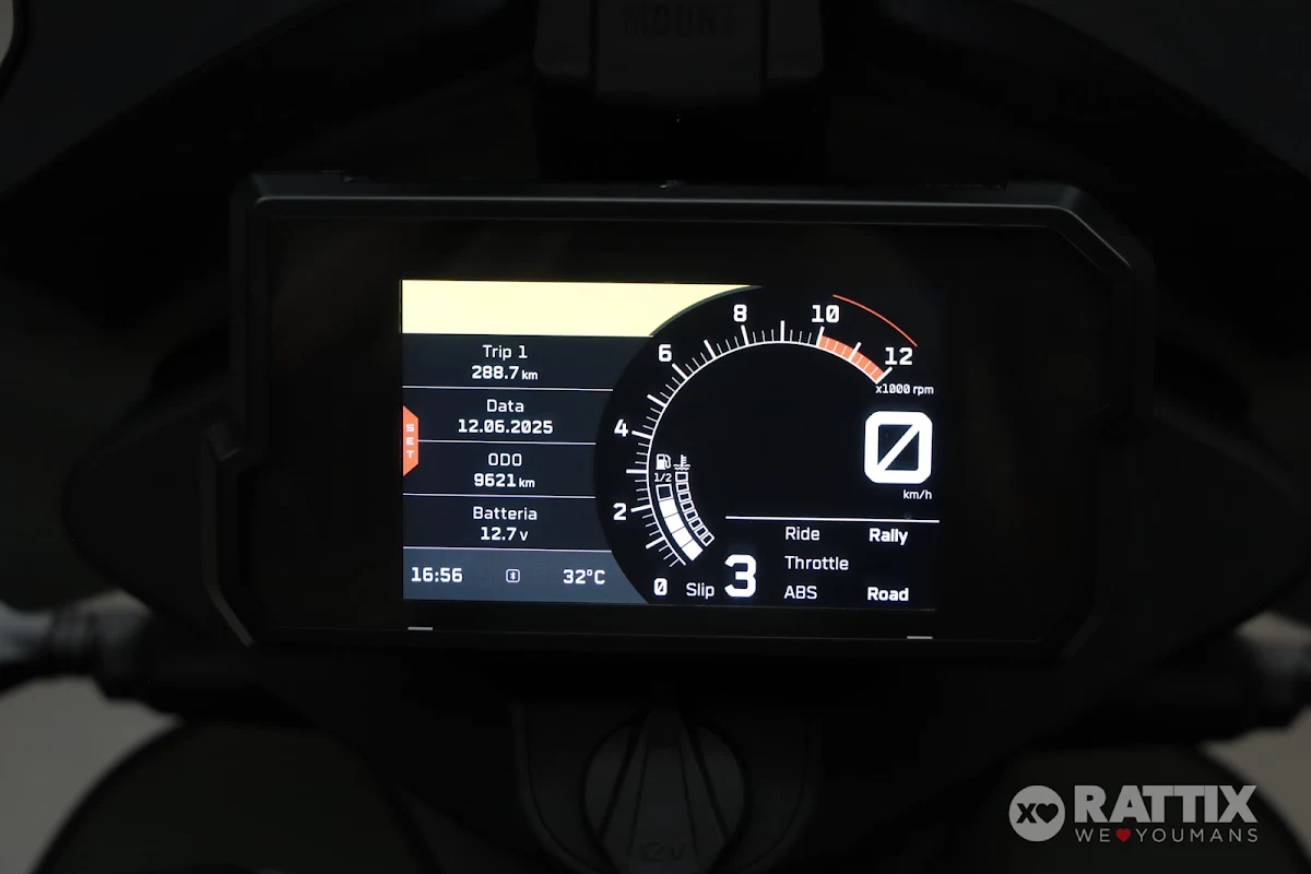 KTM 890 Adventure 
